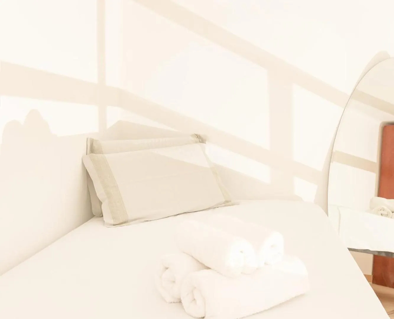 Cream Little Apartment - M1 - City Center Μιλάνο